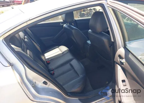 2011 Nissan Altima Hybrid from USA, damaged, VIN 1N4CL2AP9BC166133